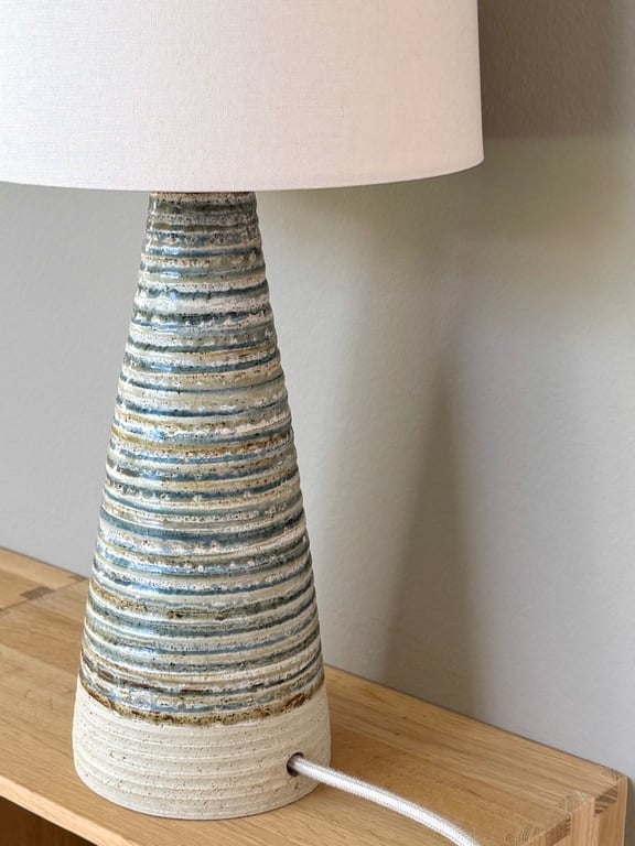 Upcycled vintage bordlampe - Riisa Keramik billede 2