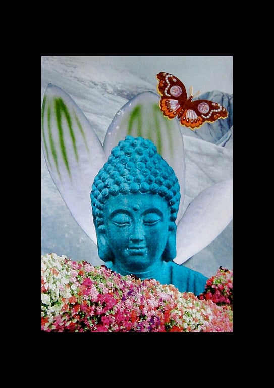 Turkis Buddha med sommerfugl.