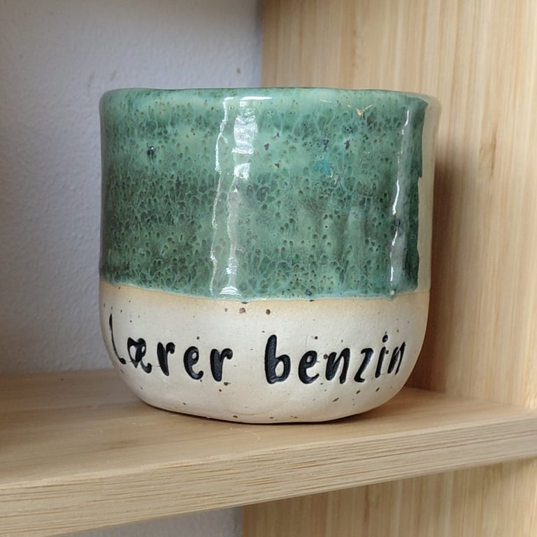 Lærer benzin