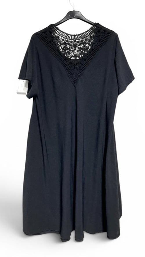 Gritt viscose dress. Black. Onesize 38-48. (2)