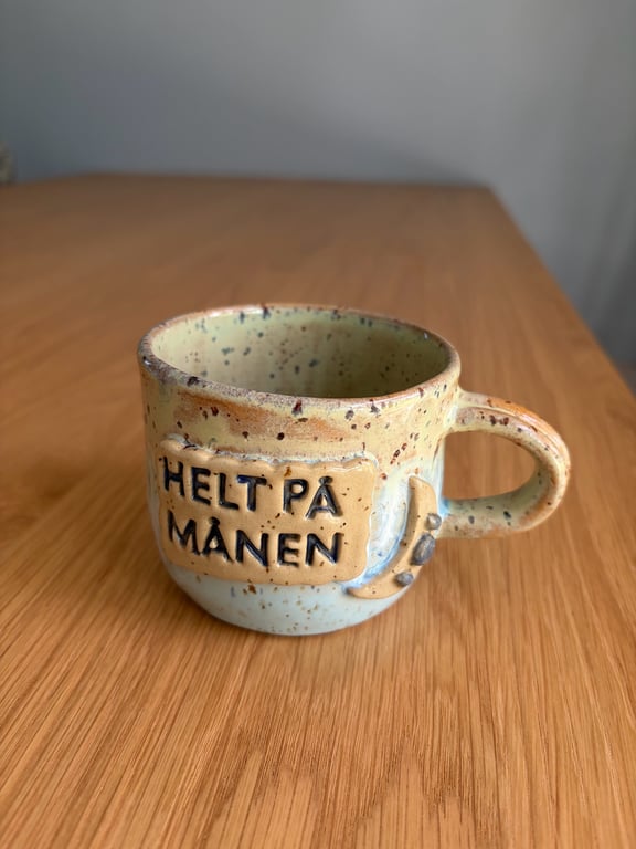 Helt på månen m. måne på ca. 275ml