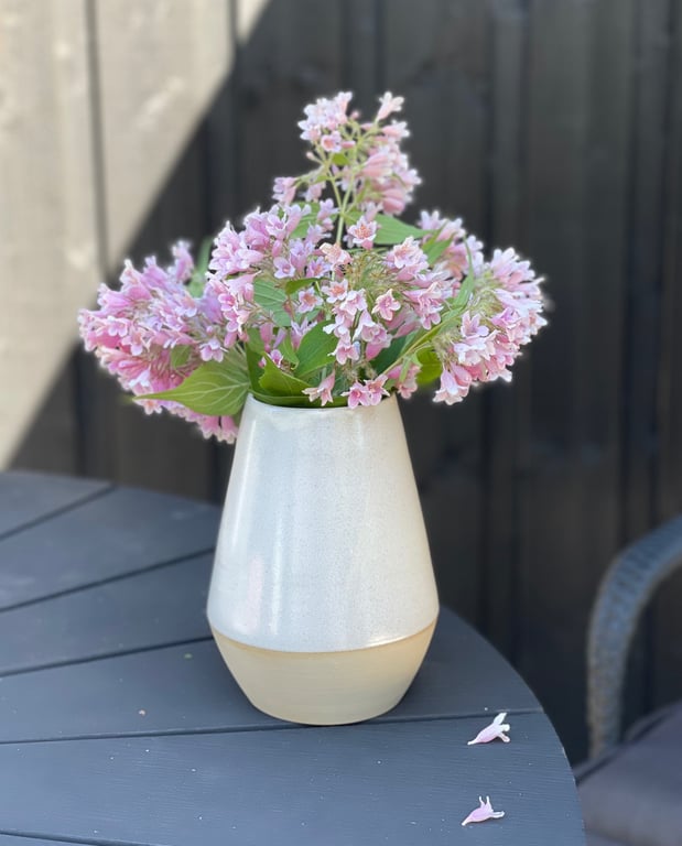 Vase, creme - 18 cm