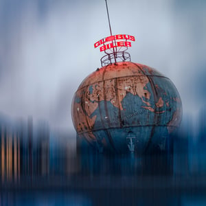 Globus biler -  Silkeborgs historisk vartegn indtil 2024 – produktbillede