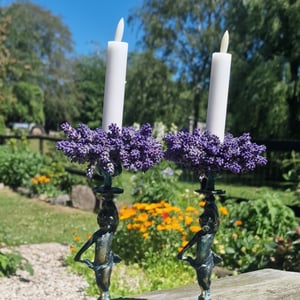 BESTIL lavendel lyskranse. – produktbillede