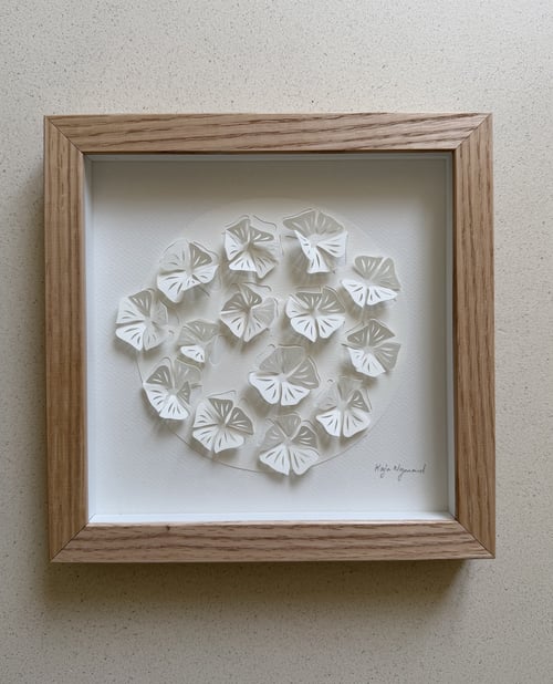 20x20cm, 3D papercut, hvid, indrammet  (1)