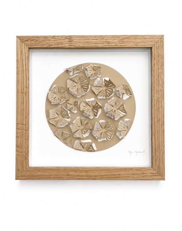 20x20cm, 3D papercut, beige, indrammet 