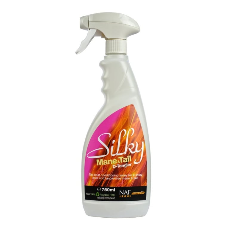 Flaske med Silky Mane & Tail D-Tangler conditioning spray til heste, 750 ml.