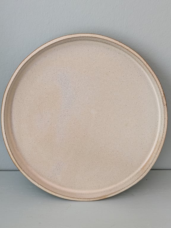Frokosttallerkener beige