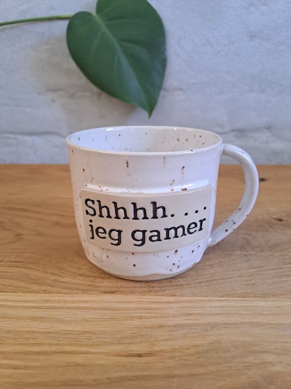 Gamer koppen kan indeholde 375 ml.