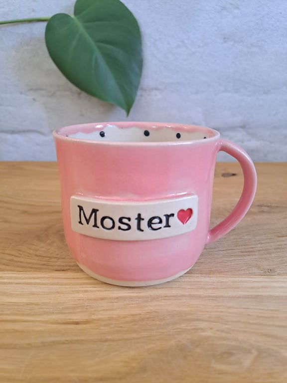 Moster koppen kan indeholde 325 ml.