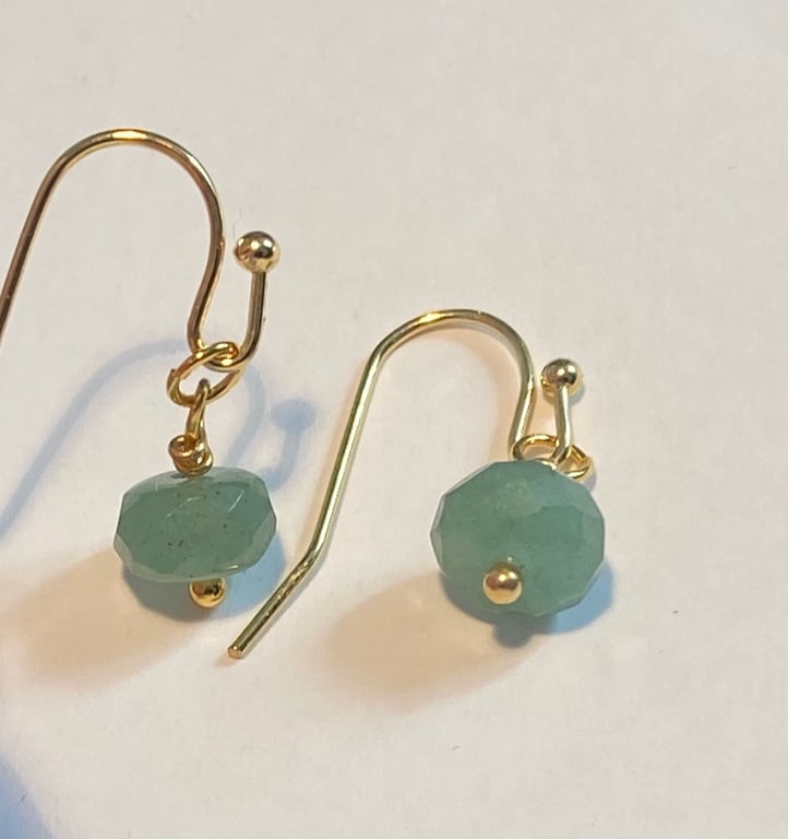 Earrings with jade green rondel billede 2