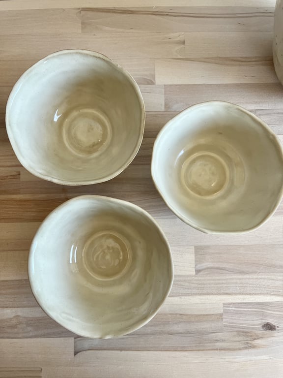 Beige skål billede 2