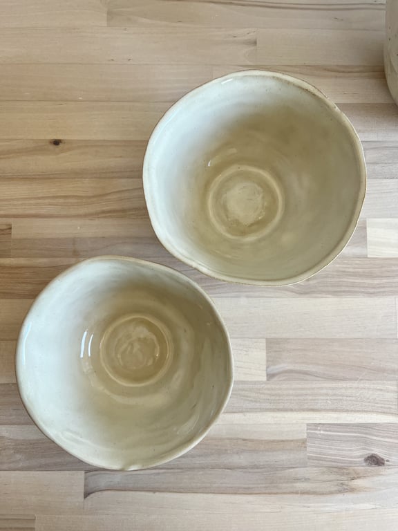 Beige skål billede 3