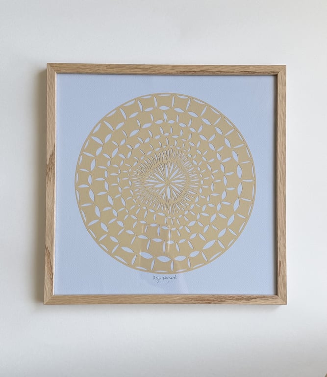 30x30cm papercut, indrammet 