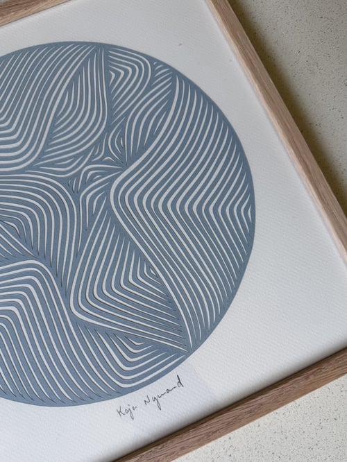 30x30cm, papercut, dueblå, indrammet  (2)