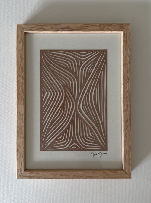 15x21cm, papercut, nougat, indrammet 