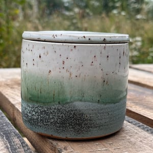 Smørklokke. D: 9,5. H: 8,5 cm – produktbillede
