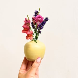 Lys gul vase – produktbillede