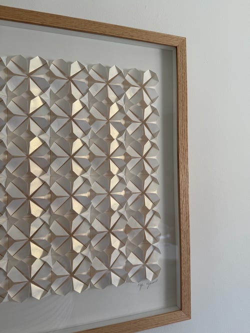 40x50cm, foldet værk, hvid, indrammet  (5)