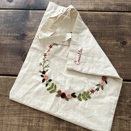 Mulepose med blomsterkrans (4)