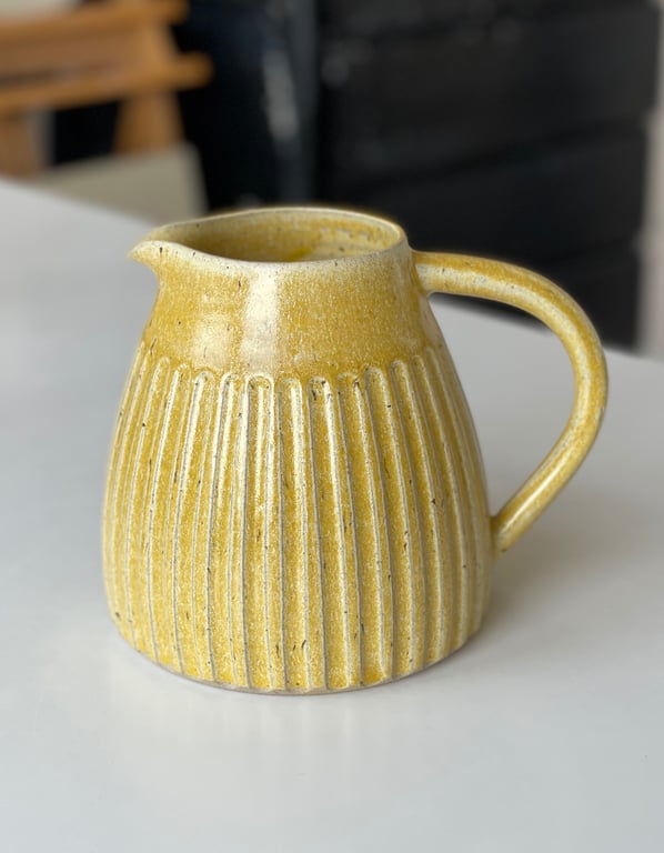 Kande m. riller, hørgul - 1,6 liter