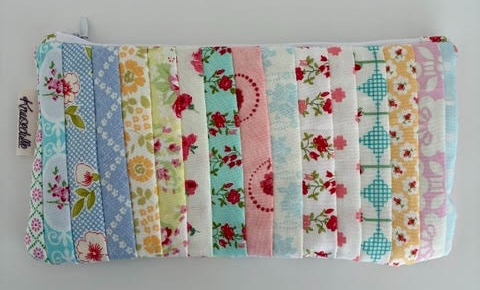 Quiltet Patchwork Pouch 02