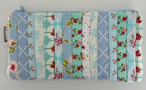 Quiltet Patchwork Pouch 03