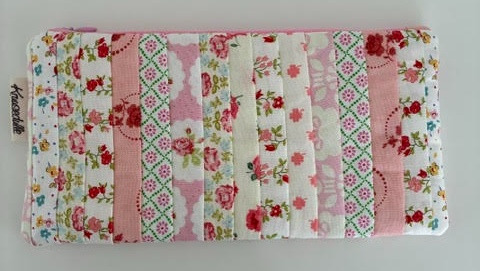Quiltet Patchwork Pouch 05