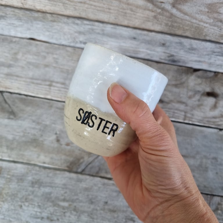 Søster kop hvid billede 2