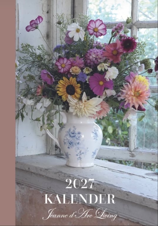 Års kalender 2027 - Jeanne d Arc Living. billede 2