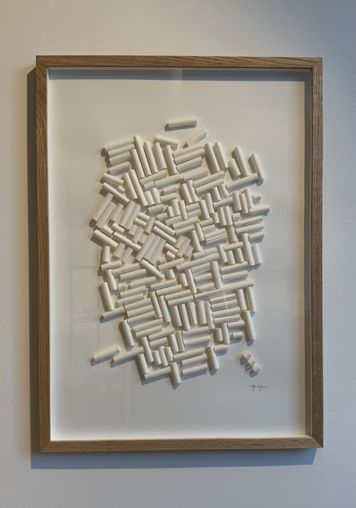 50x70cm, “Quiet order”, relief, indrammet  (2)