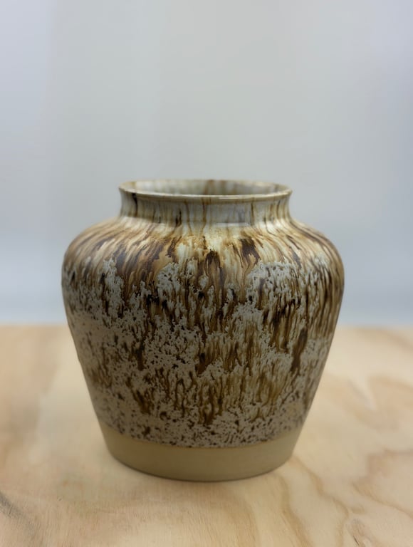 Vase med levende glasur - Højde 16 cm