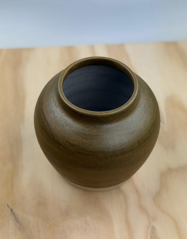 Vase i varme jordfarver - Højde 15,5 cm billede 3