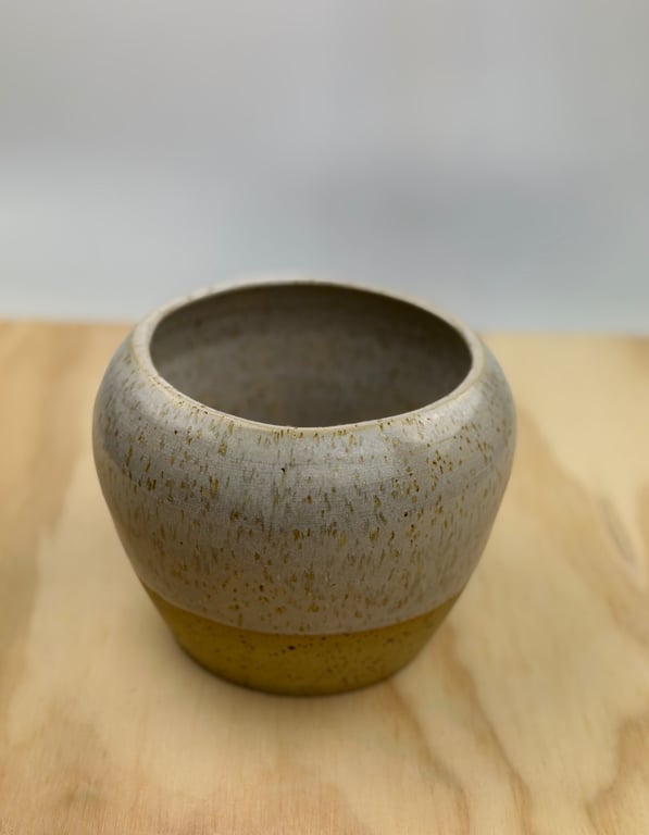 Vase i naturlige nuancer - Højde 11 cm billede 2