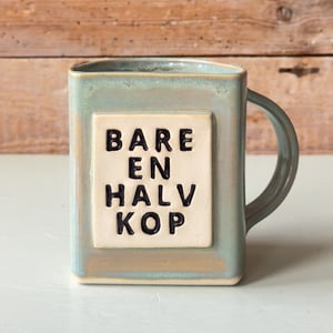 En halv kop, nr. 297, venstrehånds – produktbillede