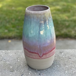 Stor vase - rødmeleret / lys grøn – produktbillede