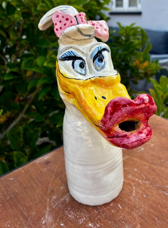 Donna Ducklip – håndlavet keramikskulptur