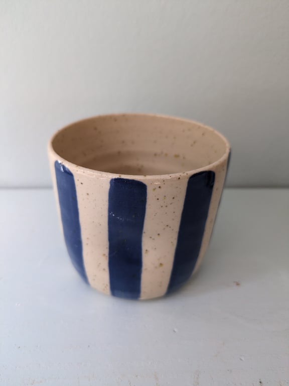 Dimplecup med blå striber 