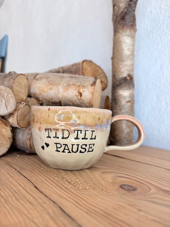 “Tid til pause” håndformet krus.
