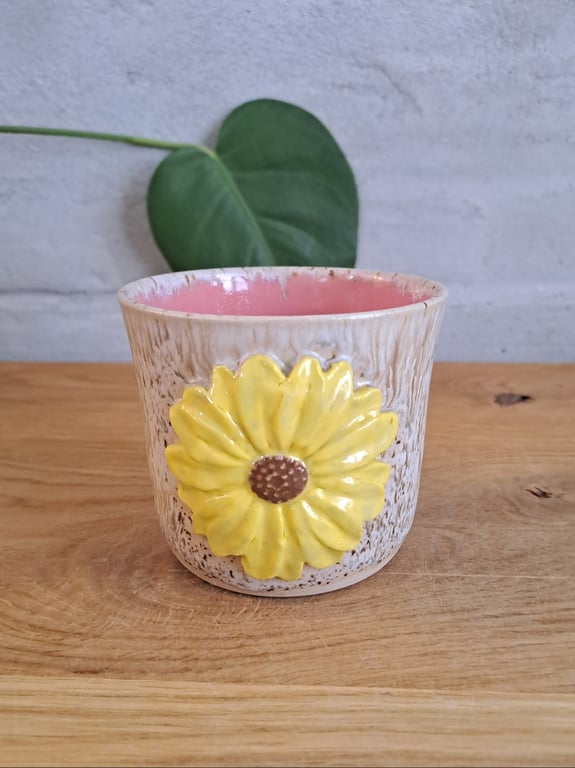 Blomster koppen kan indeholde 235 ml.