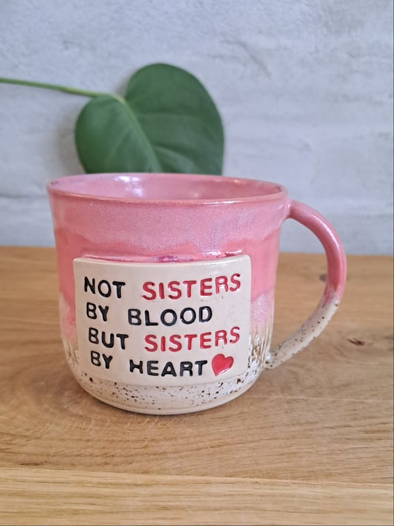 Sisters koppen kan indeholde 375 ml.