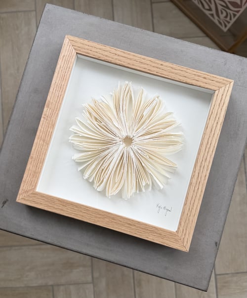 20x20cm, relief, indrammet  (2)