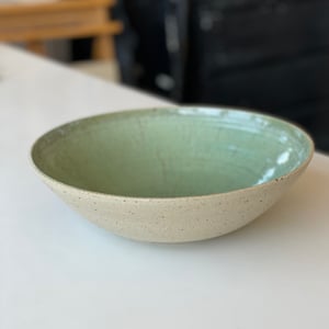 Fad/salatskål, kobbergrønt - ø 27 cm – produktbillede