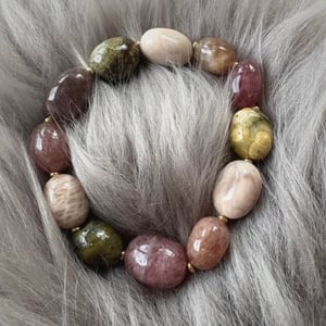 Joyful Heart armbånd 8-10mm – produktbillede