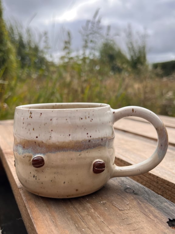 Kaffebønne kop. 280 ml. H: 7 cm