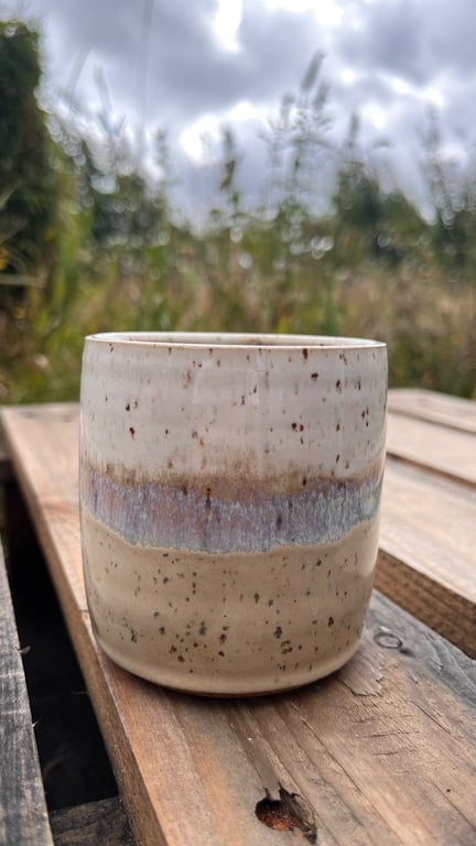 Beige far kop. 330 ml. H: 8,5 cm billede 2