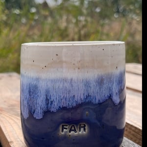 Blå far kop. 350 ml. H: 8,5 cm – produktbillede
