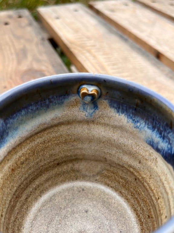 Blå/sandfarvet Swirl kop. 330 ml. H: 8,5 cm billede 3