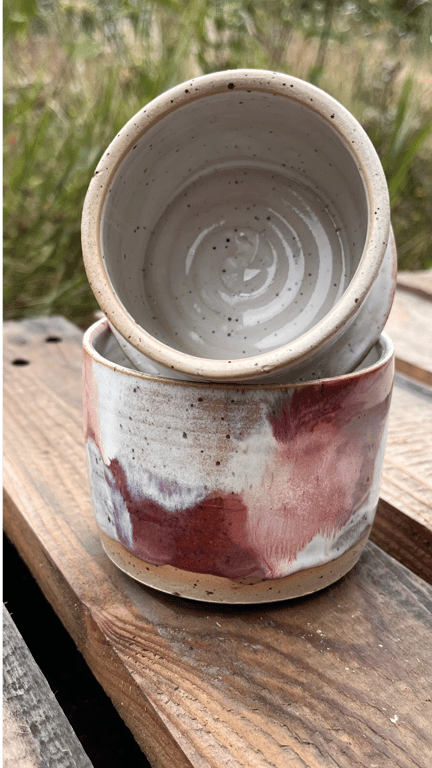 Smørklokke. 200 ml. H: 7,5. D: 9,5 cm