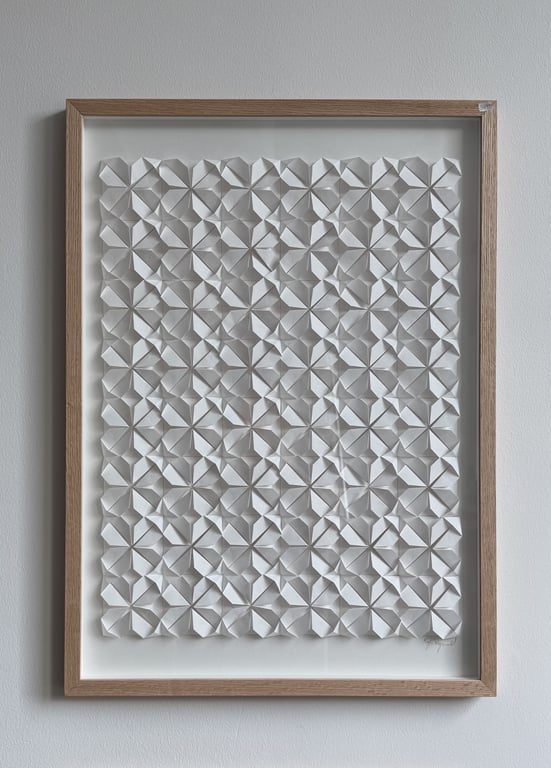 50x70cm, foldet værk, hvid, indrammet  billede 2